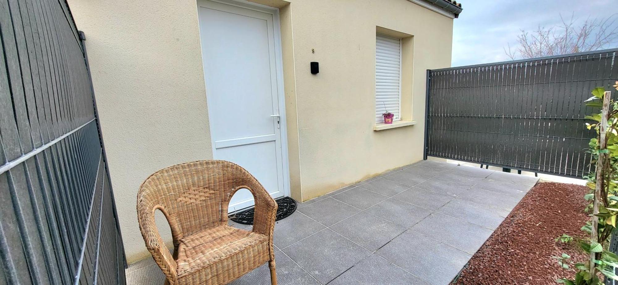 Residences Les Sansonnets "Appartements & Studios" Jonzac Exteriör bild
