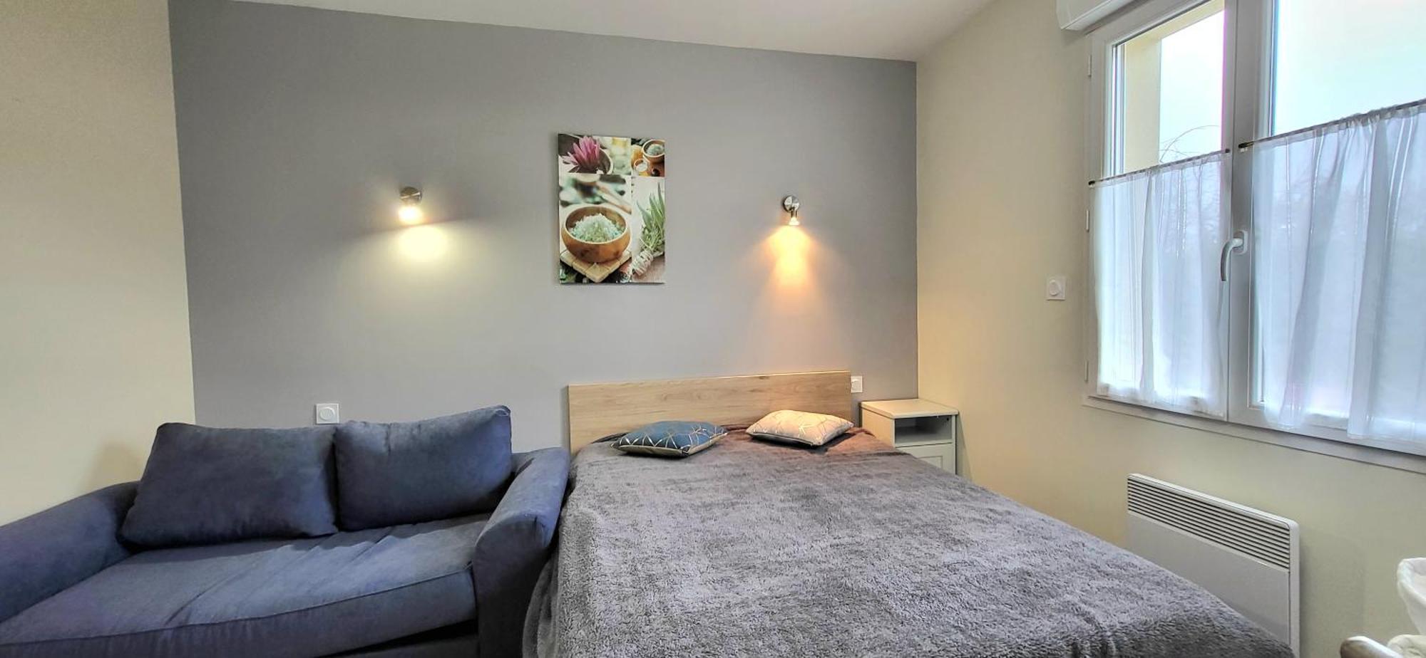 Residences Les Sansonnets "Appartements & Studios" Jonzac Exteriör bild