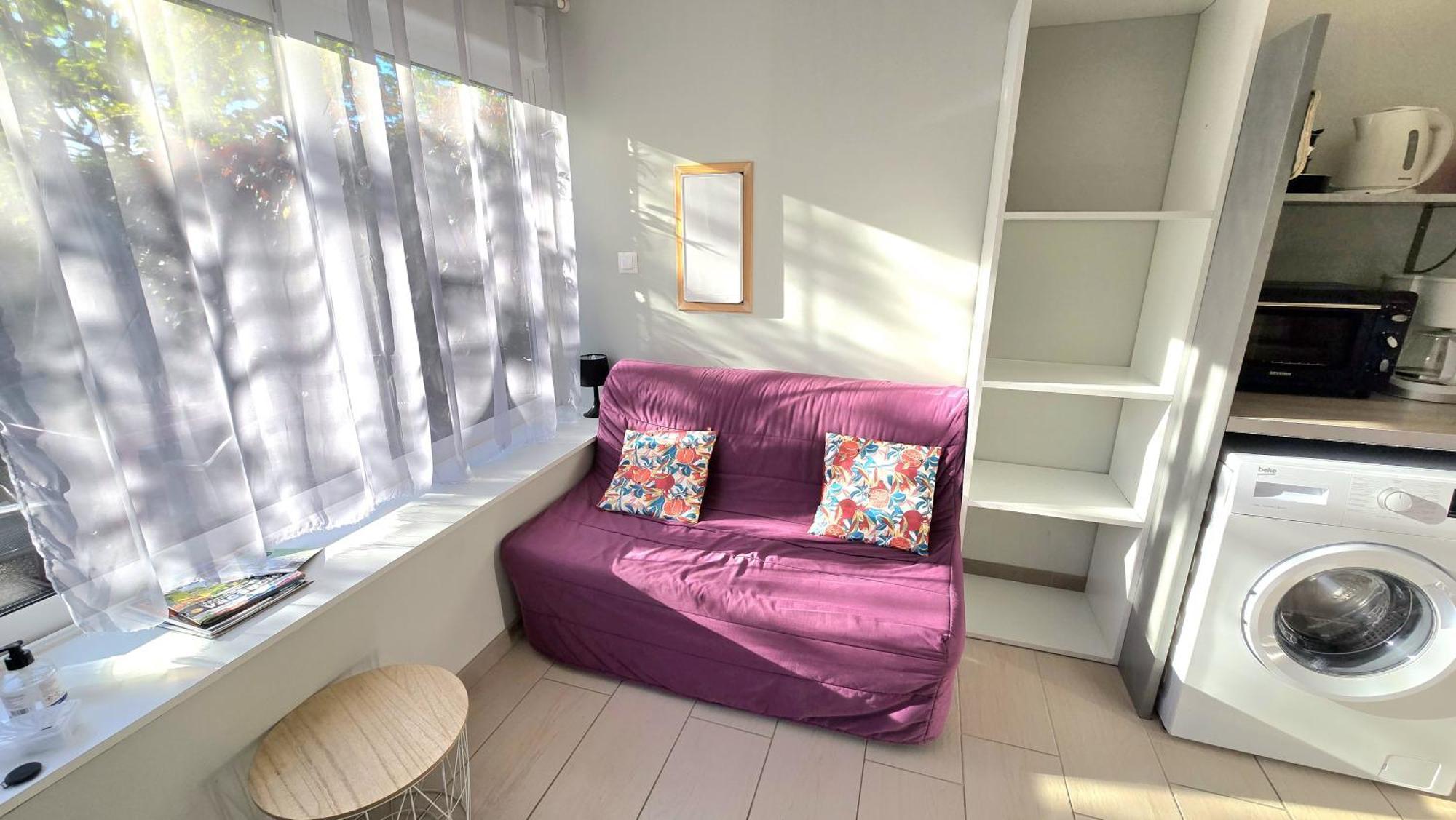 Residences Les Sansonnets "Appartements & Studios" Jonzac Exteriör bild